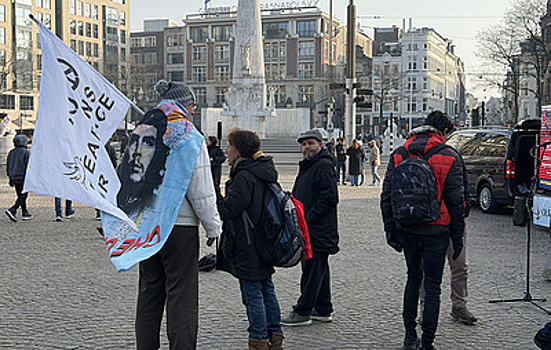 В Амстердаме прошла демонстрация против милитаризации Запада