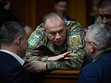 Сырского уличили во лжи о причинах отставки командовавшего в Курской области генерала ВСУ