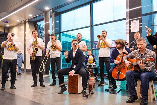 Хиты советской эпохи и космический вибрафон. Каким будет новый сезон проекта «Музыка в метро»