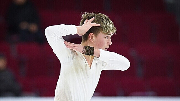 Фигурист Семков сломал ногу на тренировке перед первенством России