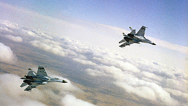 На базе в Аризоне приостановлены полеты истребителей F-35