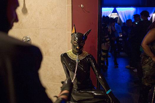 Чем рискуют россияне, которые ходят на секс-вечеринки