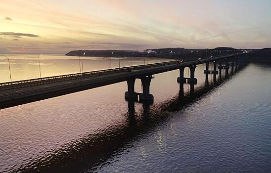 В Татарстане до ноября 2023 года отремонтируют полуторакилометровый мост через Каму