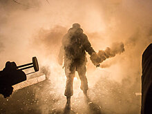 Олигархи, фашисты и криминал слились в экстазе и грабят Украину – эксперт