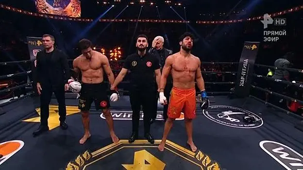 Муртазаев финишировал Килича в первом раунде на турнире «Бойцовский клуб РЕН ТВ»