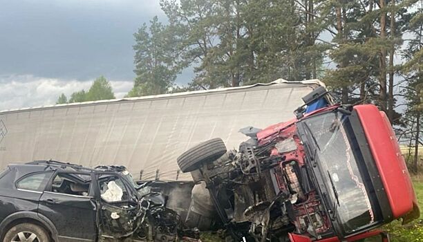 Отец и дочь из Костромы погибли в страшной аварии под Ярославлем