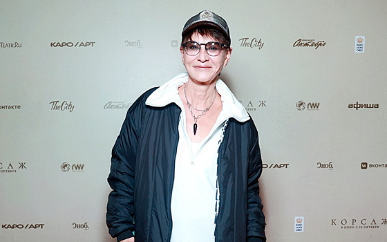 Хакамада, Лопырева, Водонаева и другие звезды на премьере фильма «Корсаж»