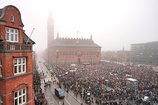 В Дании и Гренландии проходят митинги против Трампа