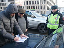 Сотрудника московской полиции наградили за задержание агрессивного таксиста