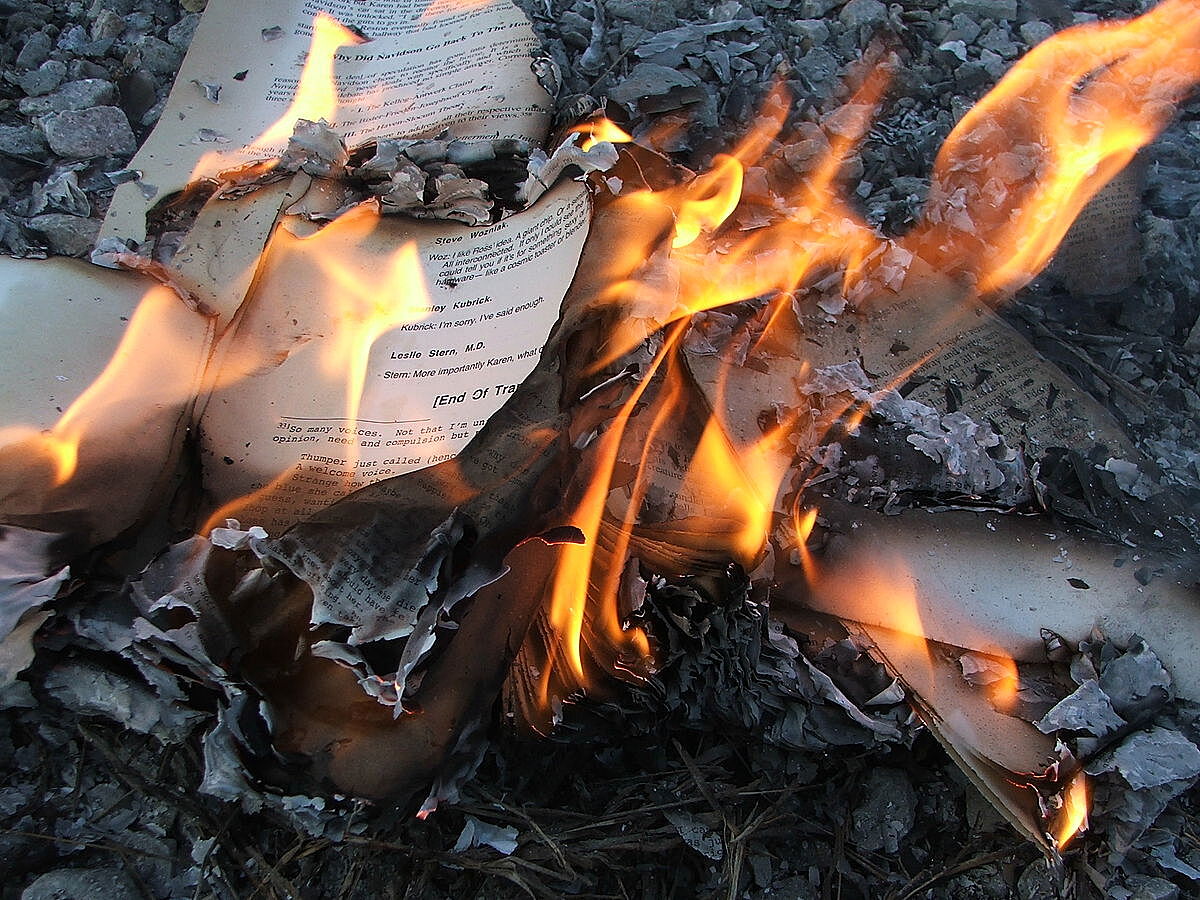 В Москве горит Дом книги в день Пушкина