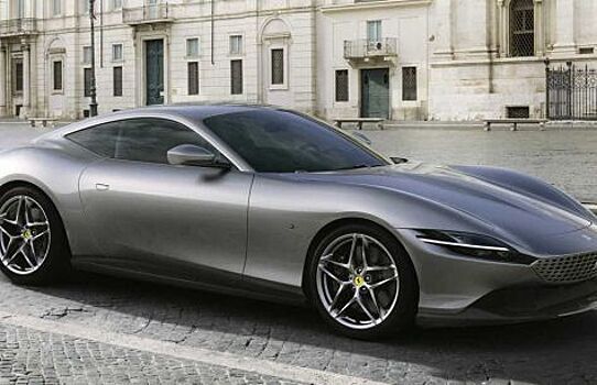 Ferrari представила новое спортивное купе на мероприятии для клиентов