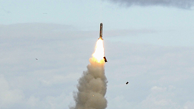 Вражеская страна  вооружает военный корабль американскими «Томагавками»