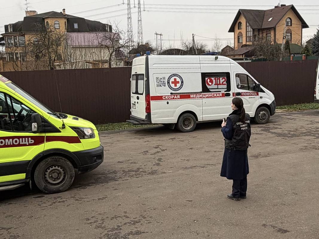 Более 40 человек госпитализировали после отравления в пансионате в Подмосковье