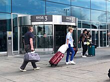 Кожухов: Большинству россиян поездки за границу не по карману