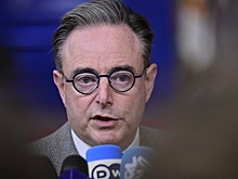 Премьер Бельгии Де Вевер ответил изданию, назвавшему его «плохим мальчиком»