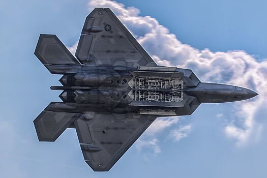 NI рассказал о российском ответе на "стелс"-истребители