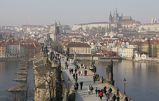 СМИ: в Чехии уже опломбировали несколько объектов принадлежащей РФ недвижимости