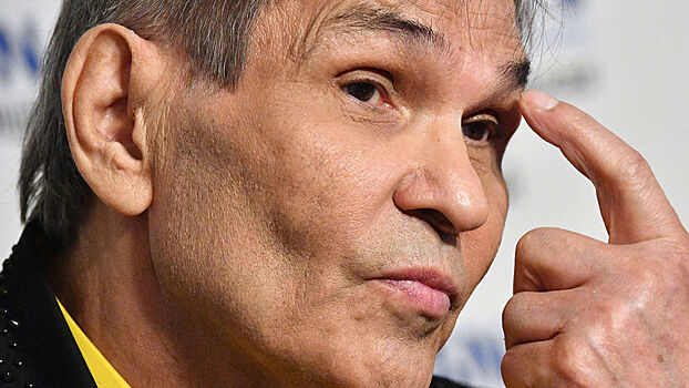 Бари Алибасов может остаться слепым