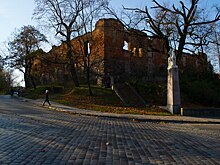 В центре Черняховска благоустроят заброшенную территорию