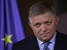 Фицо сожалеет, что нельзя привлечь РФ к участию в развитии АЭС в Словакии