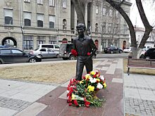 В Саратове почтили память Олега Табакова