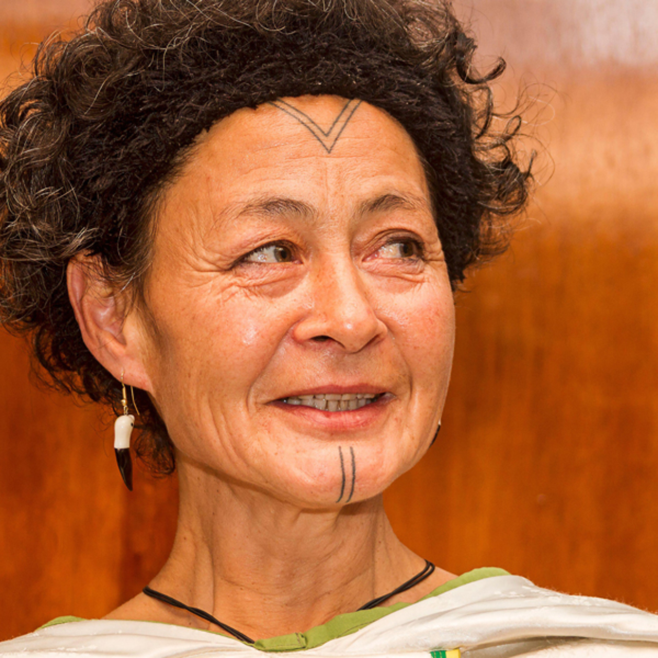 Гремлиндердің интимдік лобальды татуировкасы