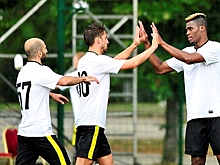 Будаков и еще два игрока находятся на просмотре в «Анжи»