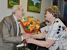 Жителя Кузьминок поздравили с 95-летним юбилеем