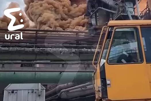 В российском городе пожаловались на рыжий «гриб» из ядовитых выбросов