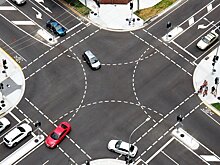 Почему за разворот на перекрестке могут лишить прав