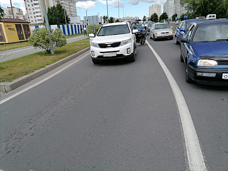 В Калининграде 22-летний пьяный водитель устроил аварию из 3 машин и скрылся