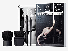 Стивен Кляйн создал коллекцию для NARS