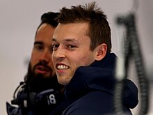 Квят приехал на базу Team Hezeberg и может дебютировать в NASCAR в июле или августе