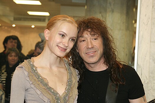 «Мы сейчас проживаем самый классный период»: супруга Владимира Кузьмина рассказала об отношениях с мужем