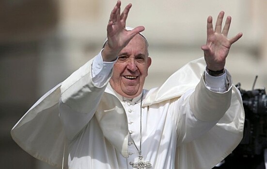 Папа римский объяснил отказ от визита в Россию