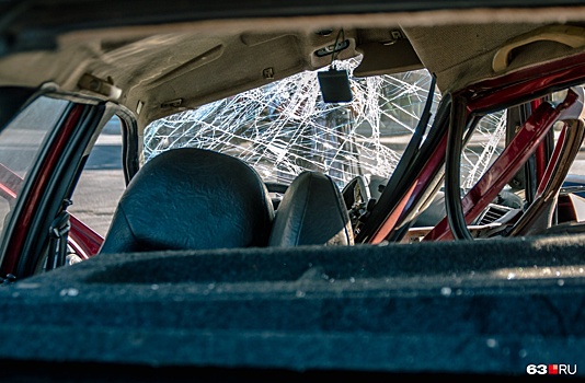 Пострадали дети: на М-5 из-за оторвавшегося колеса перевернулась «Киа»