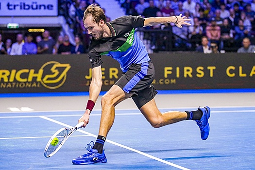 Медведев уступил Синнеру в финале турнира ATP в Вене