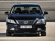 В РФ продают почти новую Toyota Camry 2013 года