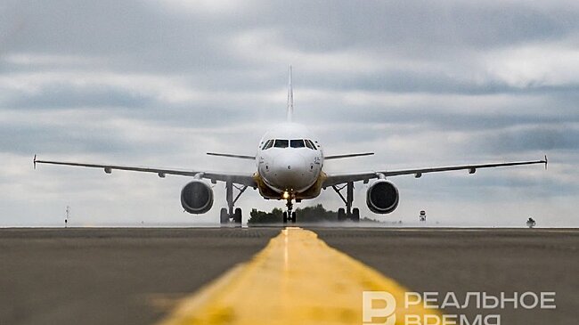 Власти Латвии на неделю продлили запрет на ночные полеты у границ с Россией