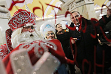 О чем российские политики просили Деда Мороза в детстве и сейчас