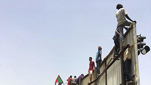 Египет призвал поддержать выбор суданцев после свержения президента