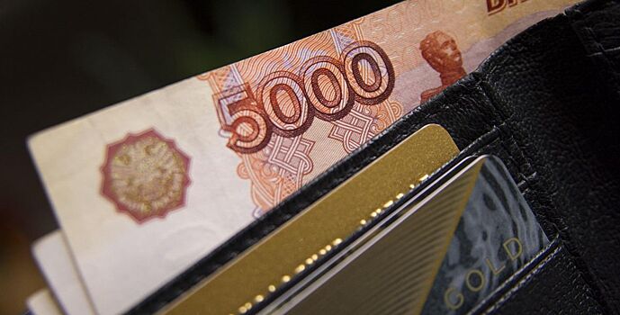 Ростовчанка поверила мошеннику и лишилась более 180 тыс. рублей