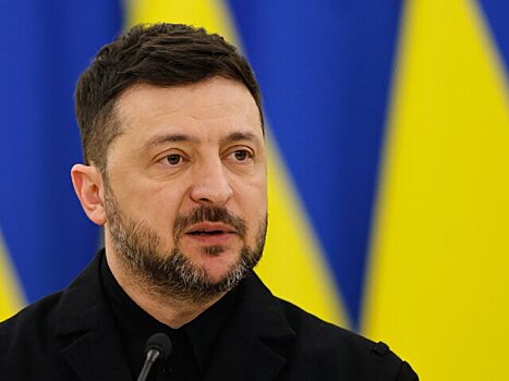 Зеленский заявил, что "с удовольствием" примет ядерное оружие