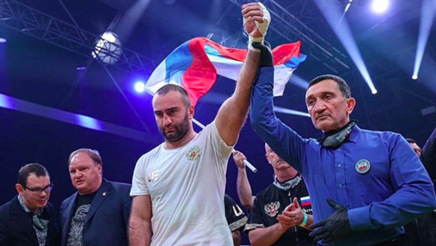 Российский боксер Гассиев обратился к Армении после получения гражданства страны