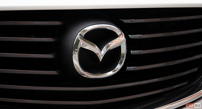 Представлен новый флагманский кроссовер Mazda. У него сразу три конфигурации трехрядного салона