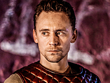 Лондонский театр откроет доступ к спектаклю с Томом Хиддлстоном