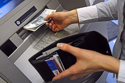 Жители России определили идеальный ежемесячный доход в 2023 году