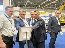На Сибирском транспортном форуме подняли проблему подготовки водителей