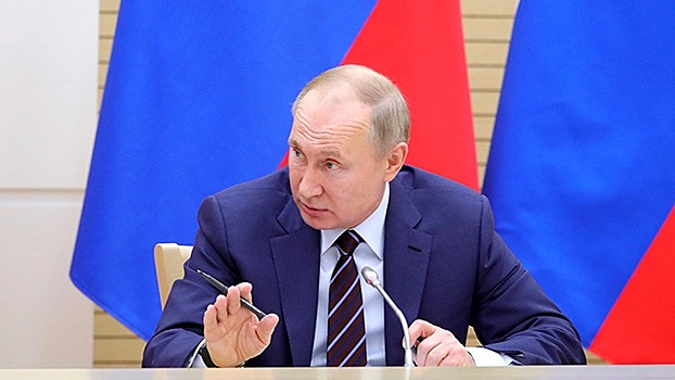 Путин поручил продлить закон по маткапиталу