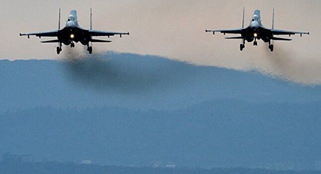 Самолеты США проследили за кораблями и базами РФ в Сирии